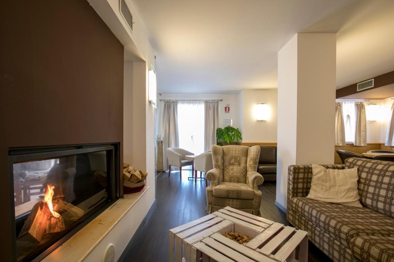 Hotel Luna Bianca Folgaria Εξωτερικό φωτογραφία