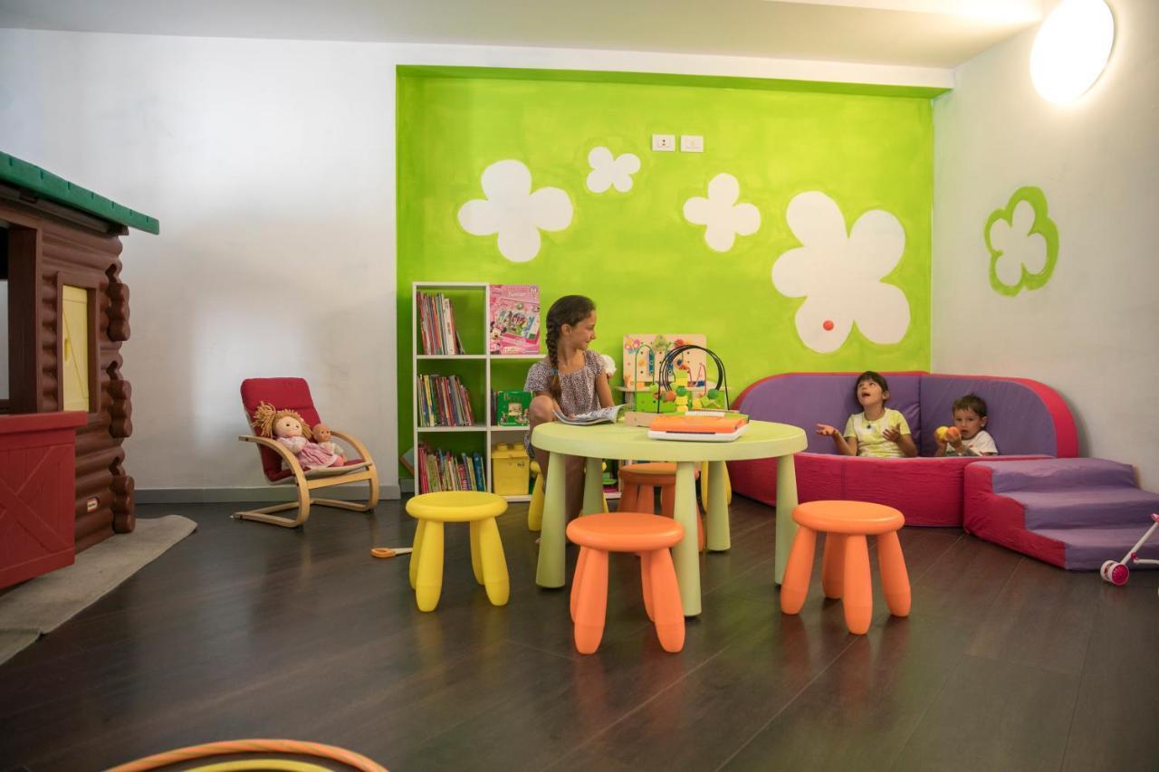 Hotel Luna Bianca Folgaria Εξωτερικό φωτογραφία